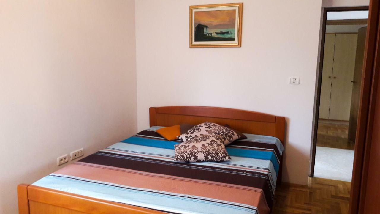 Ferienwohnung Alda Pula Exterior foto